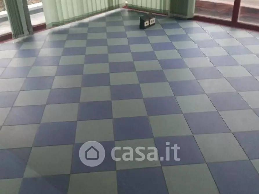 Immagine 1 di Ufficio in vendita  a Livorno