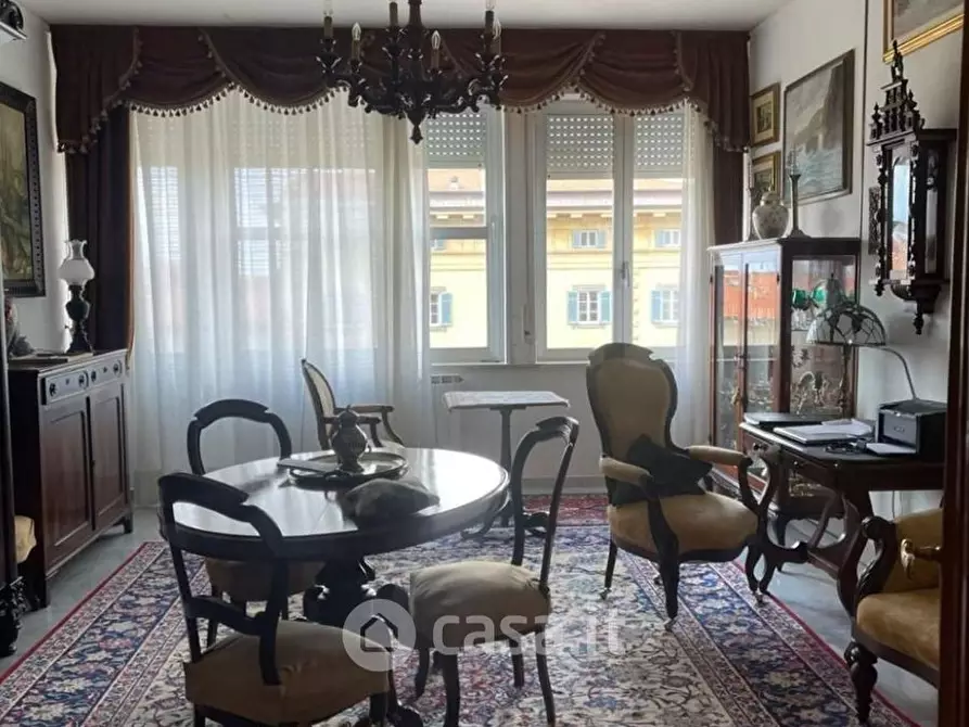 Immagine 6 di Appartamento in vendita  in Piazza Attias a Livorno