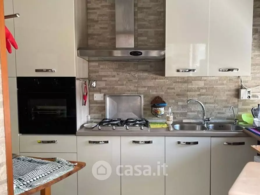Immagine 8 di Appartamento in vendita  in Piazza Attias a Livorno