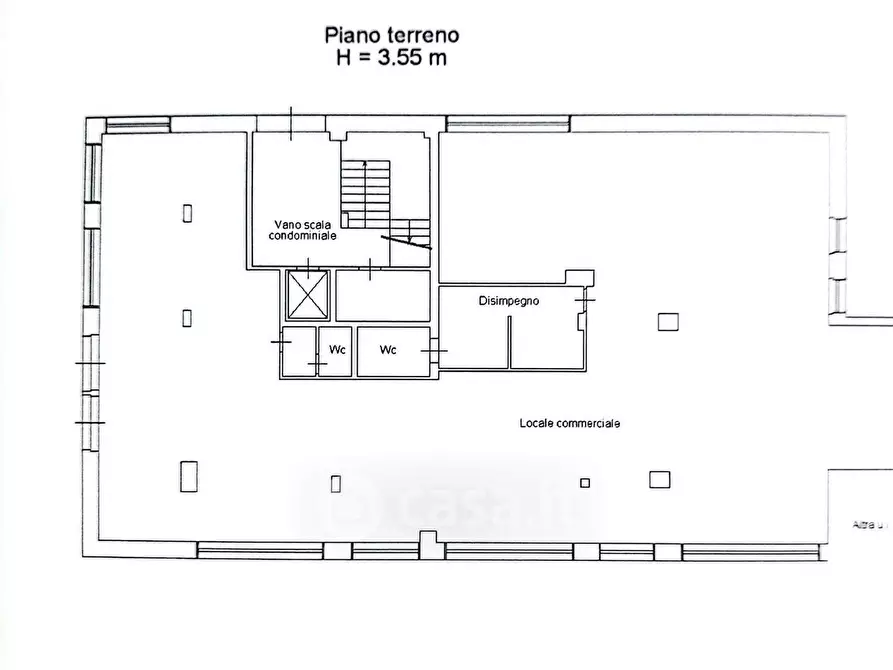 Immagine 2 di Attività commerciale in affitto  in Piazza Attias 3 a Livorno