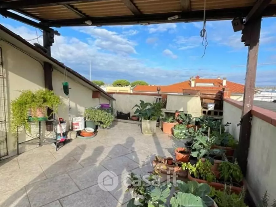 Immagine 2 di Appartamento in vendita  in Via Giovanni March a Livorno
