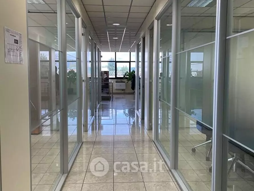 Immagine 14 di Capannone industriale in vendita  in Via Dell'Artigianato a Collesalvetti