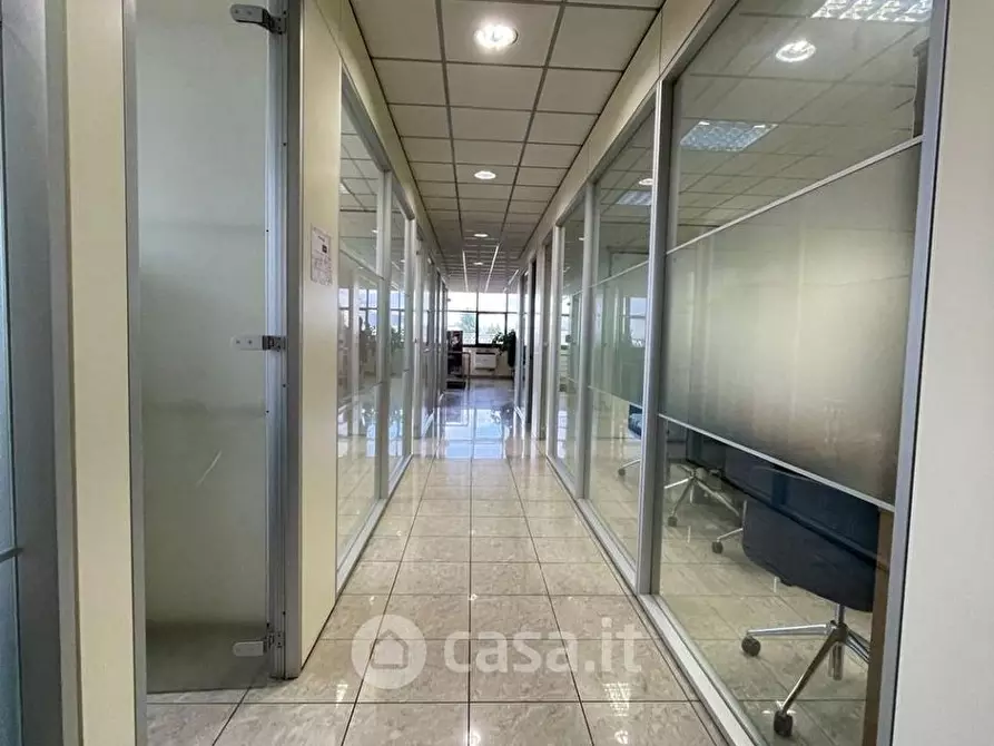 Immagine 9 di Capannone industriale in vendita  in Via Dell'Artigianato a Collesalvetti