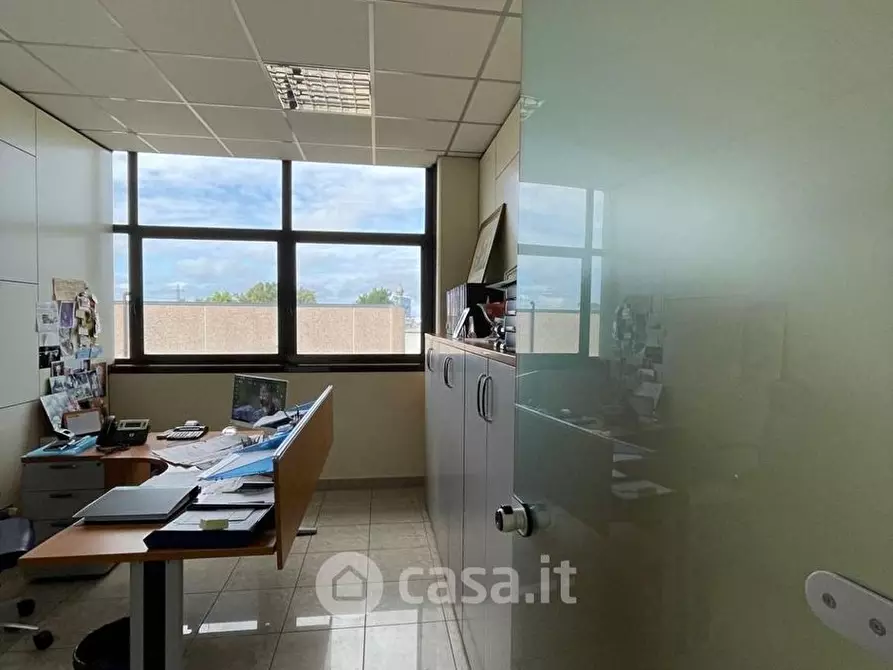 Immagine 5 di Capannone industriale in affitto  in Via dell' Artigianato 89 a Livorno