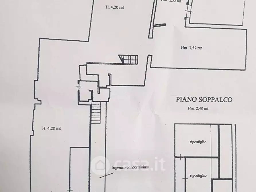 Immagine 2 di Capannone industriale in vendita  in Borgo dei Cappuccini 158 a Livorno