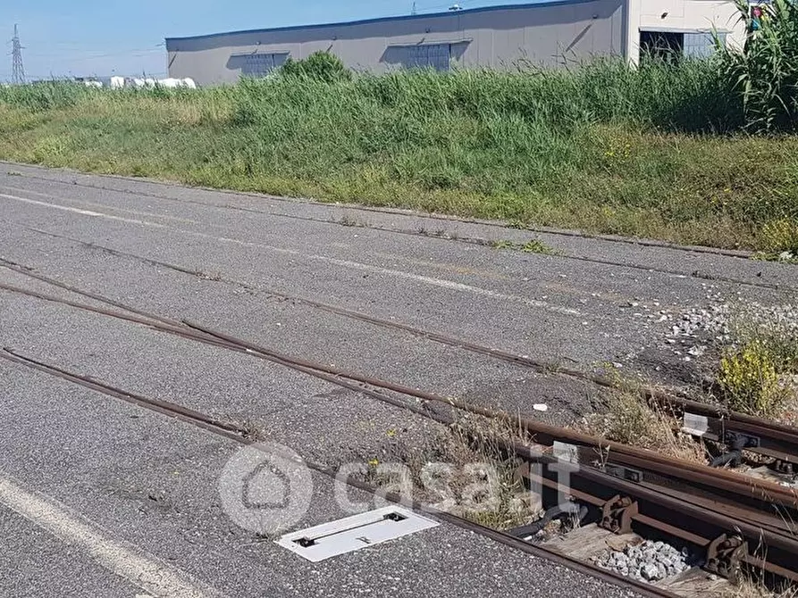 Immagine 9 di Terreno residenziale in vendita  a Collesalvetti