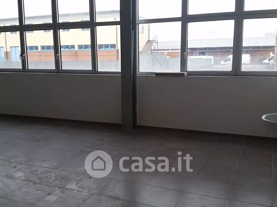 Immagine 6 di Capannone industriale in affitto  in Via della Colmata a Collesalvetti