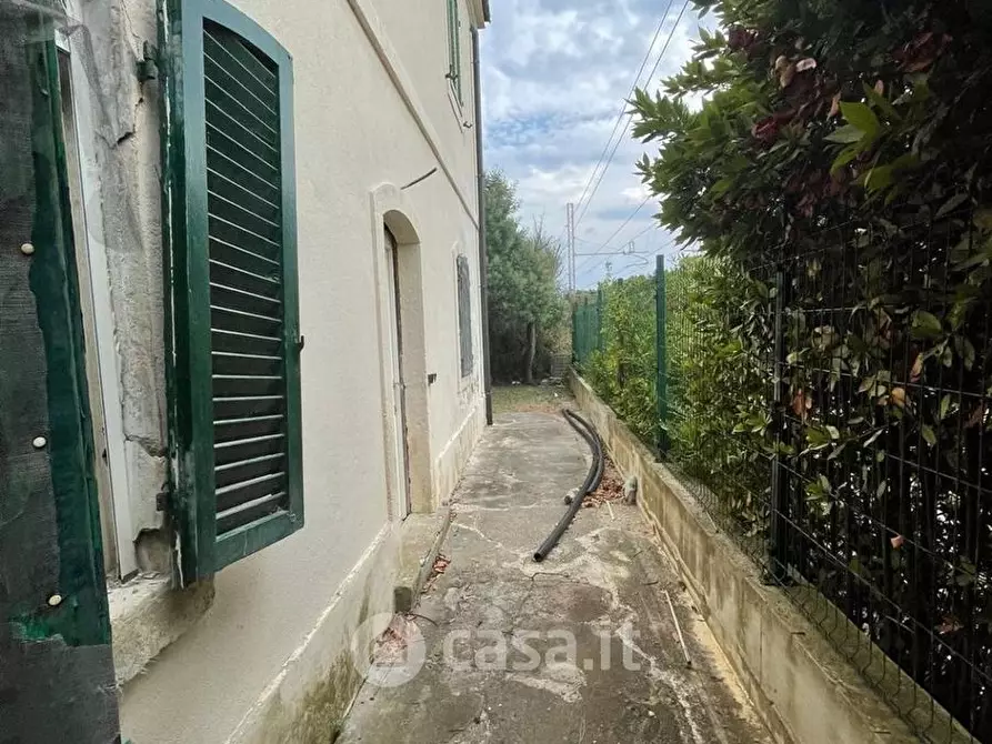 Immagine 5 di Appartamento in vendita  in Via Vecchia Aurelia 764 a Rosignano Marittimo