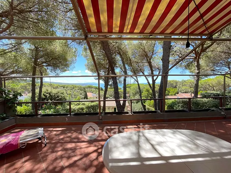 Immagine 2 di Villa in vendita  in Via del Glicine a Livorno