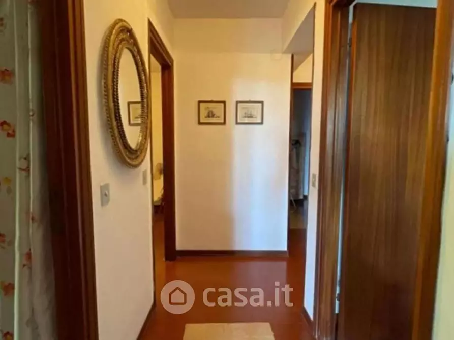 Immagine 22 di Villa in vendita  in Via del Glicine a Livorno