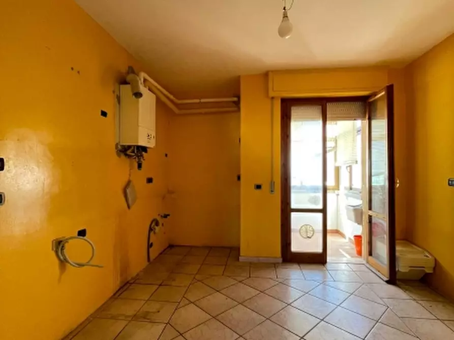 Immagine 2 di Appartamento in vendita  a Livorno