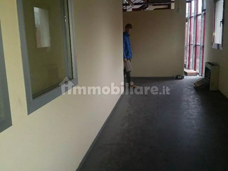 Immagine 10 di Ufficio in vendita  in Via Guido Donegani a Livorno