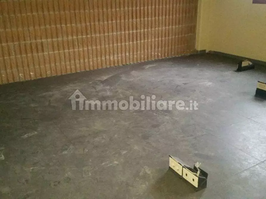 Immagine 13 di Ufficio in vendita  in Via Guido Donegani a Livorno