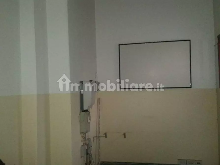 Immagine 16 di Ufficio in vendita  in Via Guido Donegani a Livorno