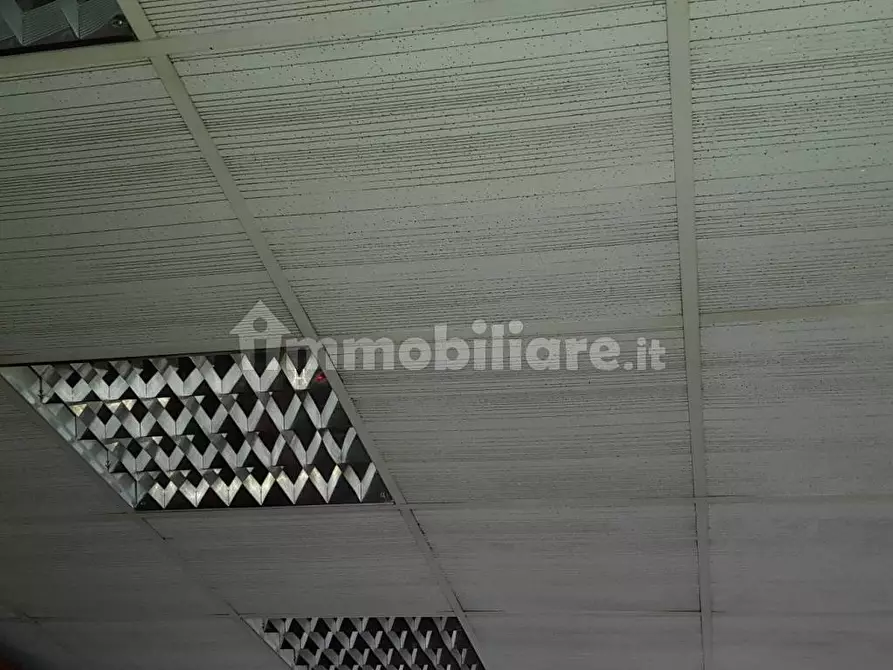 Immagine 9 di Negozio in vendita  in Corso Giuseppe Mazzini 141 a Livorno