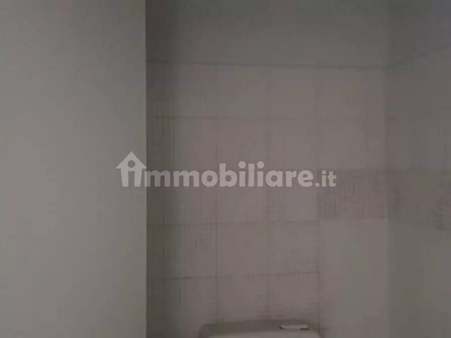 Immagine 11 di Negozio in vendita  in Via San Marco 13 a Livorno