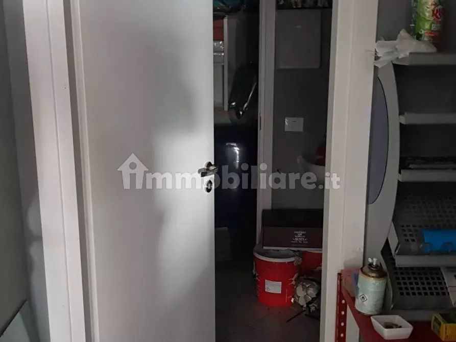 Immagine 15 di Negozio in vendita  in Via San Marco 13 a Livorno