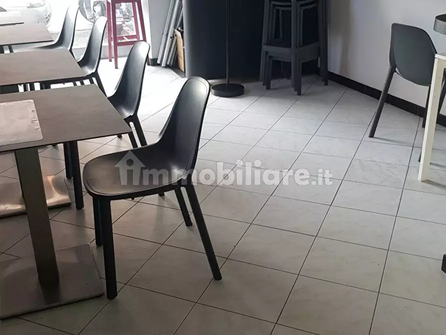 Immagine 3 di Negozio in vendita  in Via San Marco 13 a Livorno