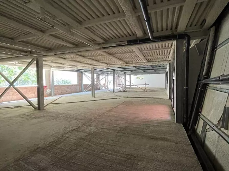 Immagine 8 di Ufficio in vendita  in Via Roma 25 a Livorno