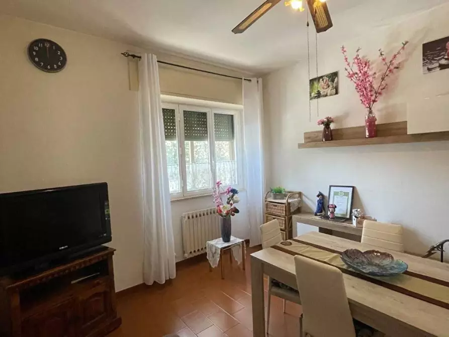 Immagine 1 di Appartamento in vendita  in Via Carlo Poerio a Livorno