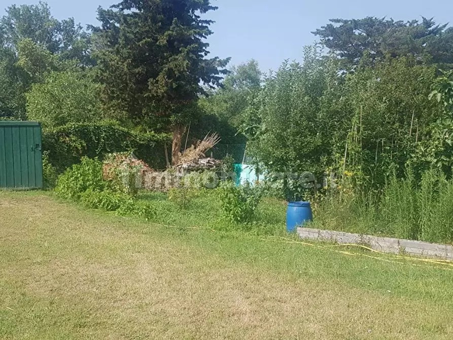Immagine 4 di Terreno agricolo in vendita  in Via delle Macchie a Livorno