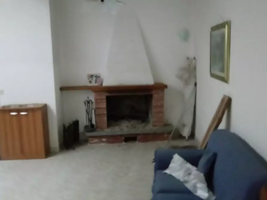 Immagine 2 di Porzione di casa in vendita  a Marzano Appio