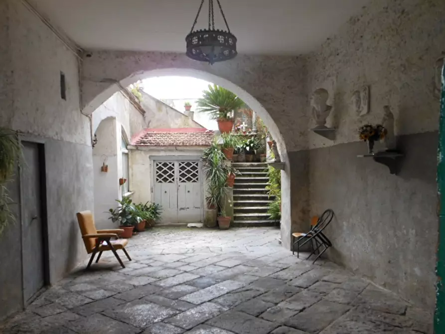 Immagine 13 di Appartamento in vendita  a Teano