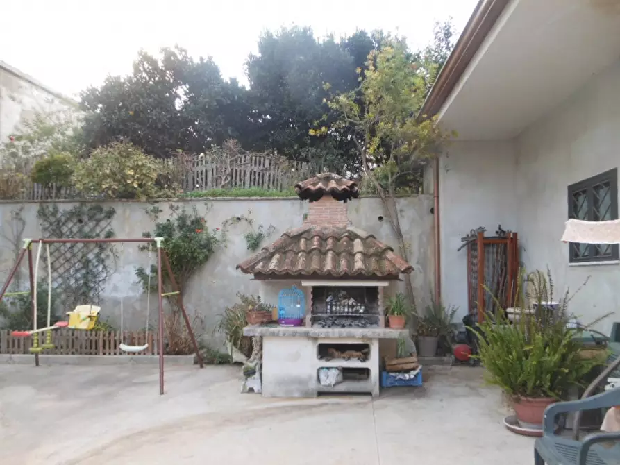 Immagine 16 di Appartamento in vendita  a Teano