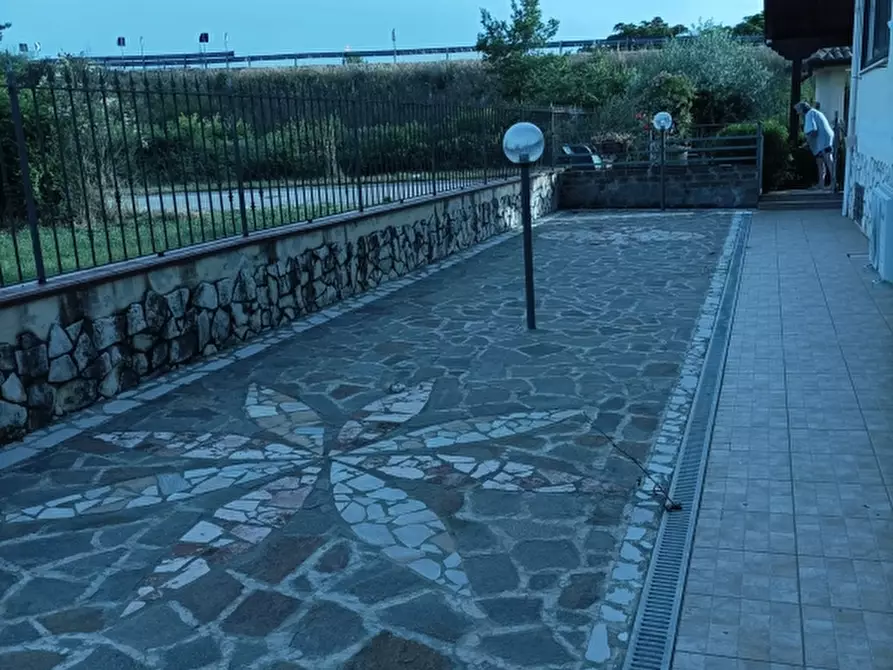 Immagine 2 di Villa in vendita  a Presenzano