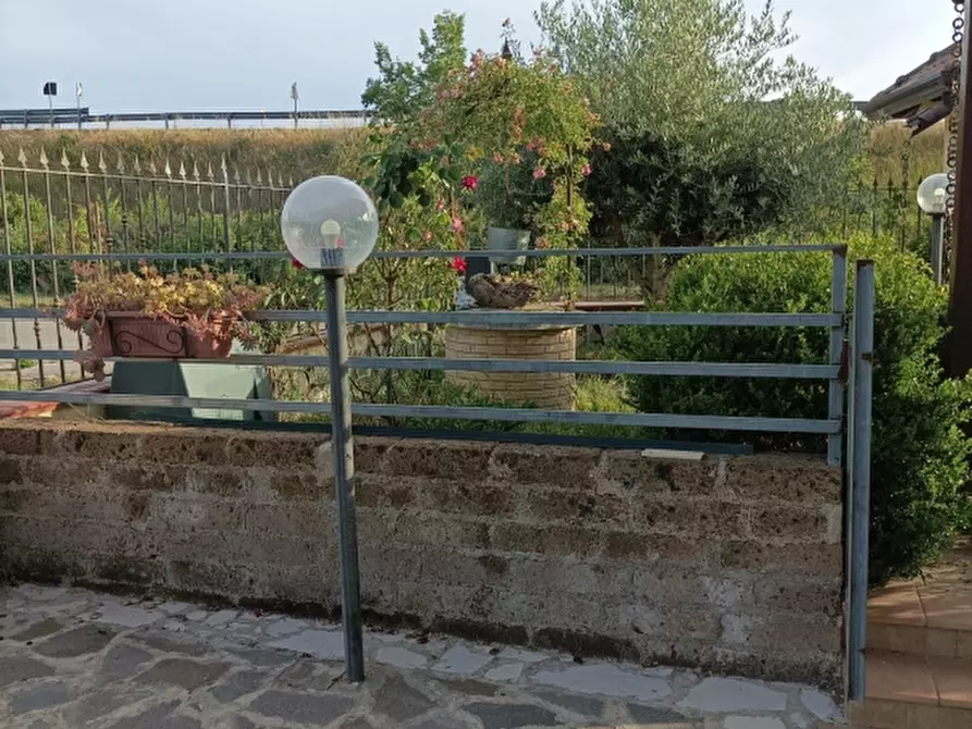 Immagine 4 di Villa in vendita  a Presenzano