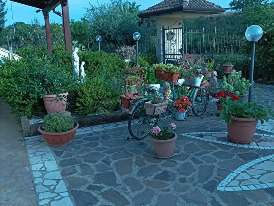 Immagine 5 di Villa in vendita  a Presenzano