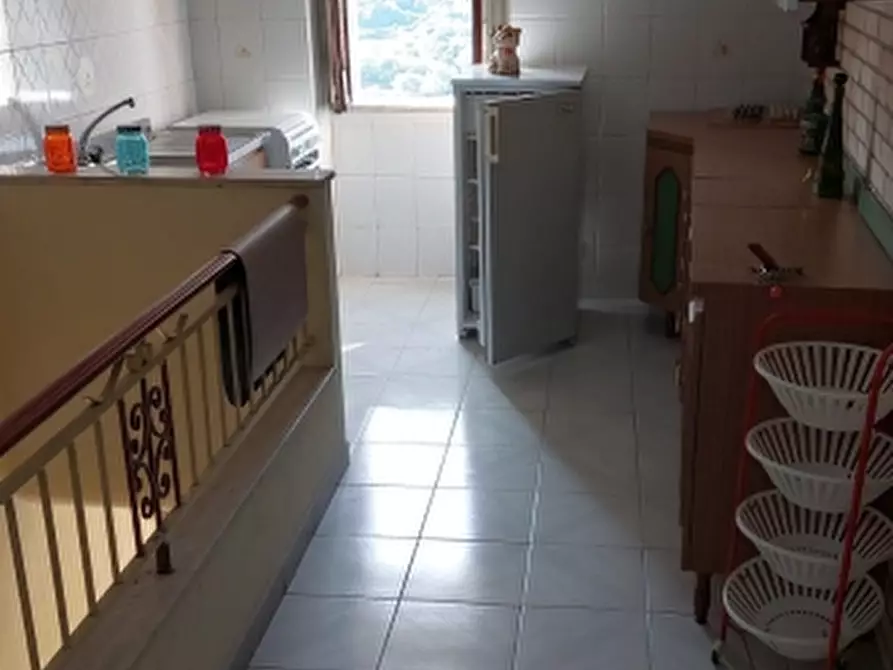 Immagine 9 di Porzione di casa in vendita  a Letino