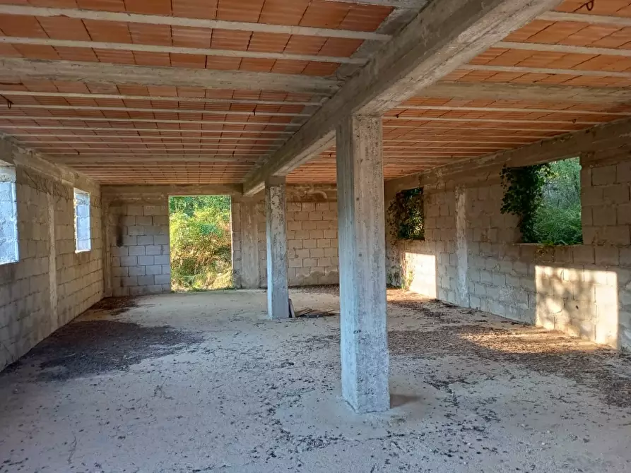 Immagine 21 di Casa indipendente in vendita  a Castello Del Matese