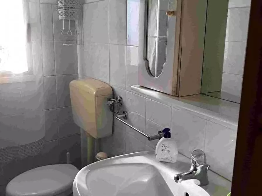 Immagine 12 di Appartamento in vendita  a Marzano Appio