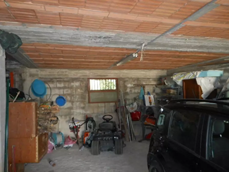 Immagine 6 di Villa in vendita  a Pratella