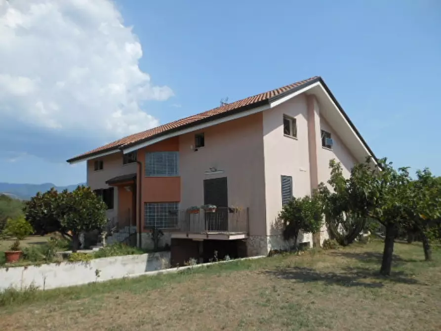 Immagine 14 di Villa in vendita  a Pratella