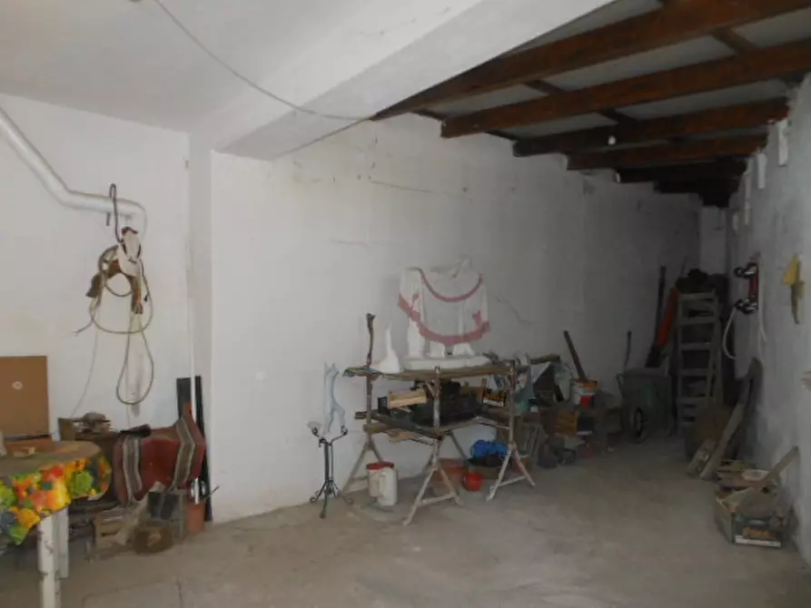 Immagine 23 di Villa in vendita  a Marzano Appio