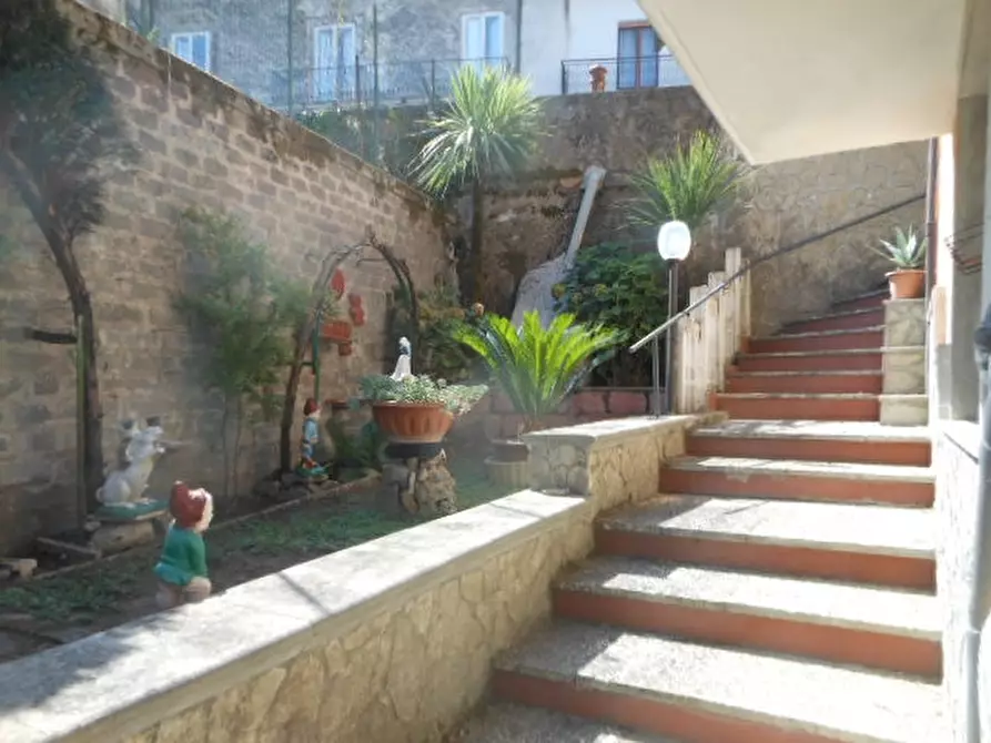 Immagine 25 di Villa in vendita  a Marzano Appio