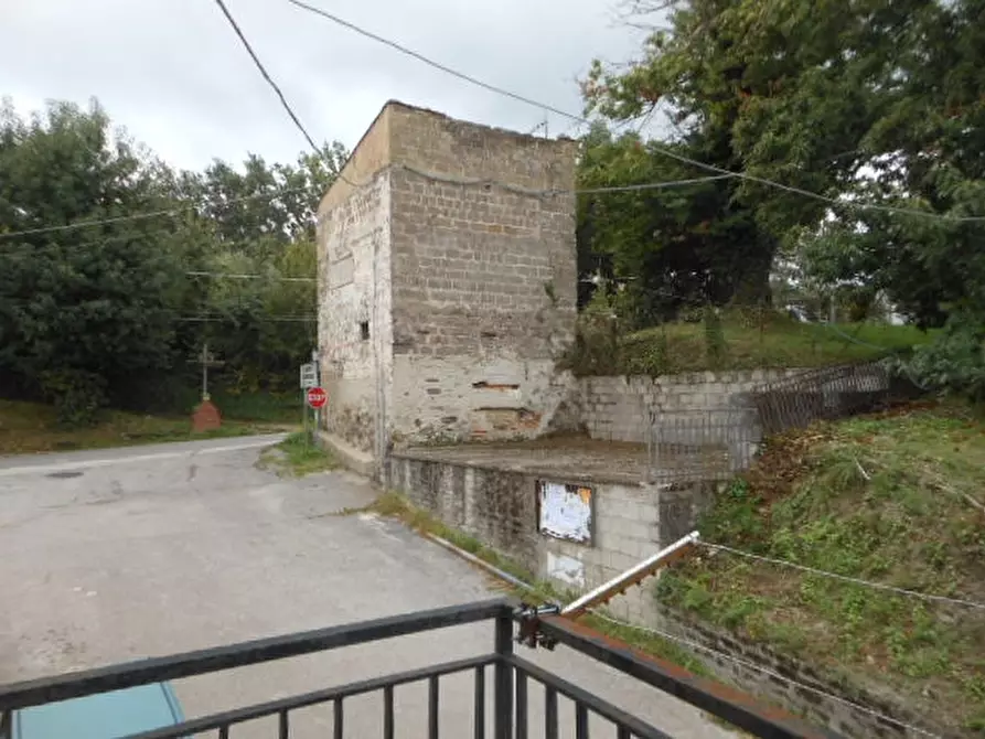 Immagine 13 di Porzione di casa in vendita  a Caianello