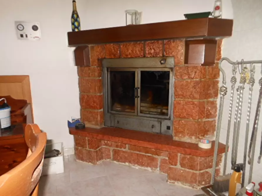 Immagine 5 di Porzione di casa in vendita  a Caianello