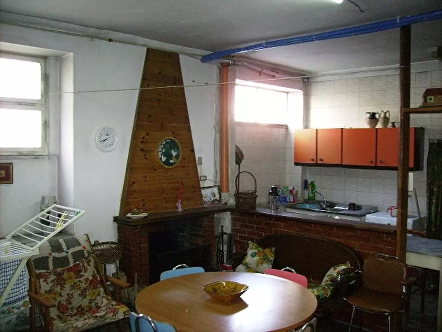 Immagine 23 di Mansarda in vendita  a Vairano Patenora