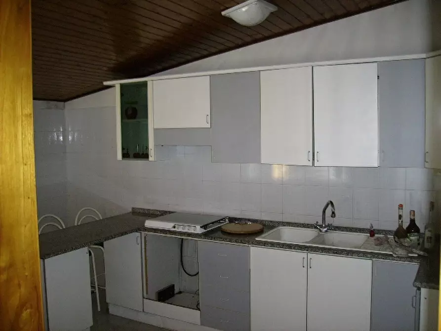 Immagine 30 di Mansarda in vendita  a Vairano Patenora