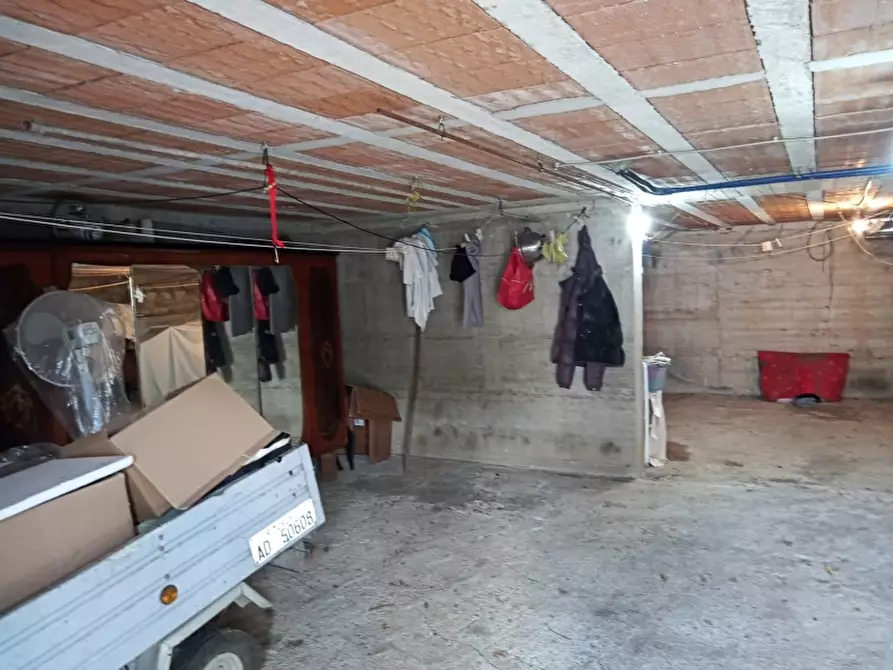 Immagine 20 di Villa in vendita  a Vairano Patenora