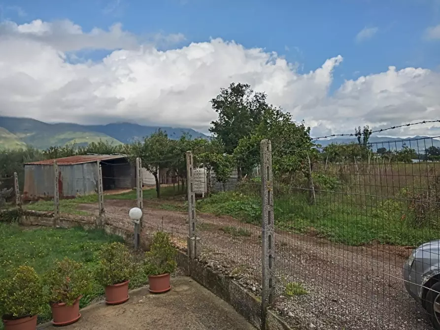 Immagine 24 di Villa in vendita  a Vairano Patenora