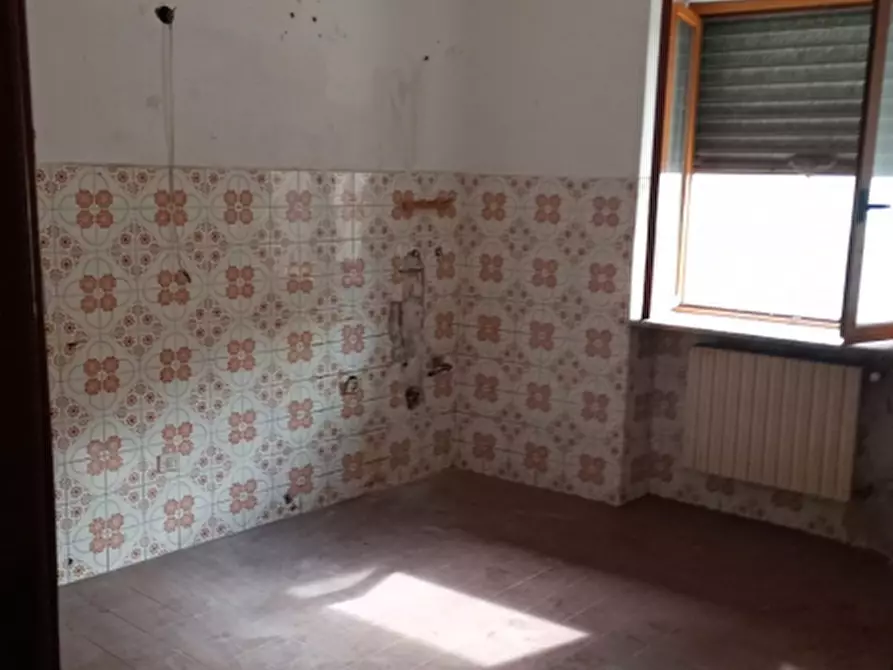 Immagine 17 di Porzione di casa in vendita  a Castello Del Matese