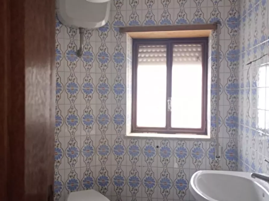 Immagine 7 di Porzione di casa in vendita  a Castello Del Matese