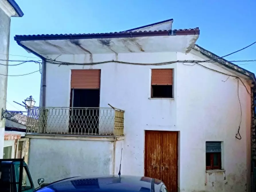 Immagine 10 di Porzione di casa in vendita  a Castello Del Matese
