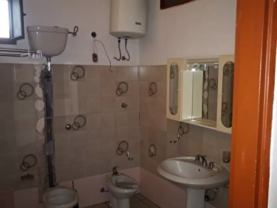 Immagine 3 di Appartamento in vendita  a Vairano Patenora