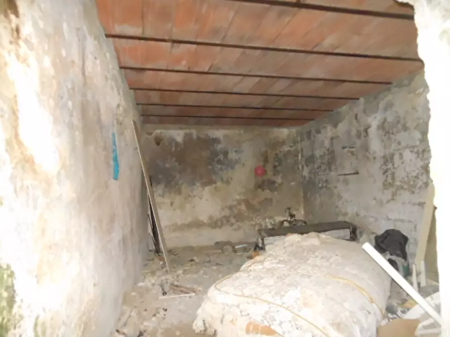 Immagine 24 di Porzione di casa in vendita  a Pietramelara