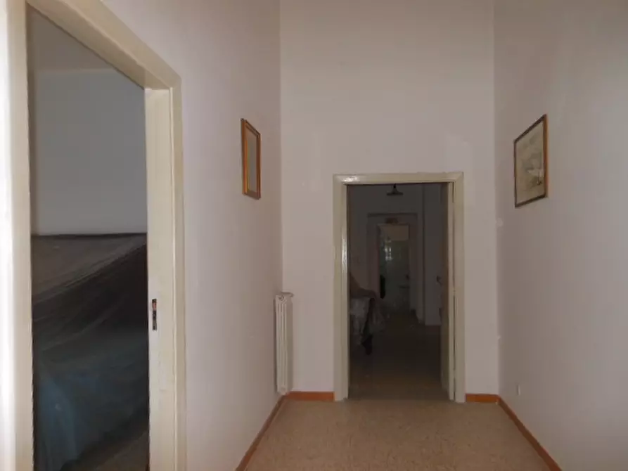 Immagine 14 di Appartamento in vendita  a Teano